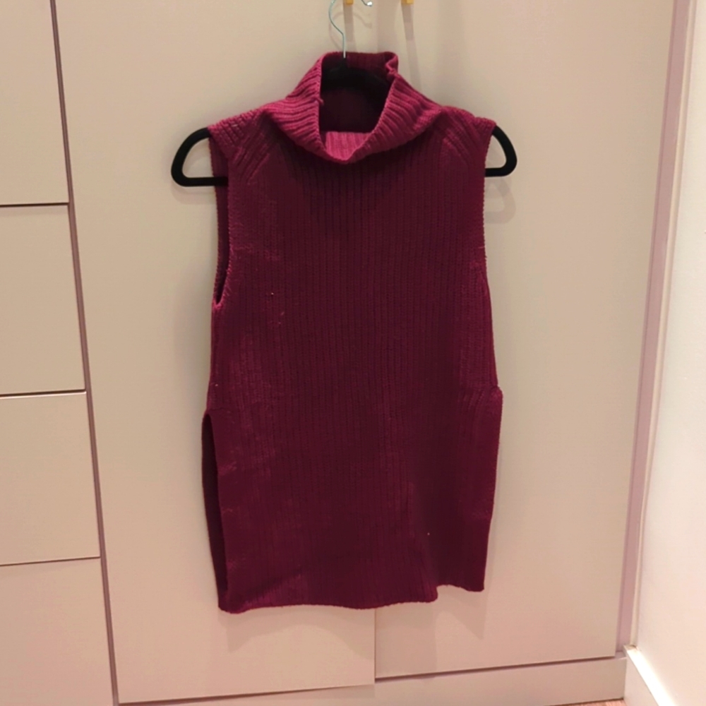 Aritzia Wilfred Sleeveless Turtleneck Sweater Sz XXS